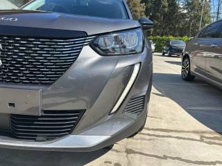 PEUGEOT 2008 usata, con Airbag