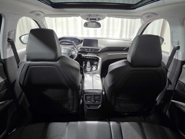 PEUGEOT 3008 usata, con Bracciolo