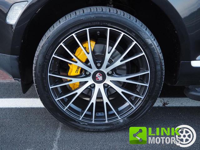 PORSCHE Cayenne usata 38