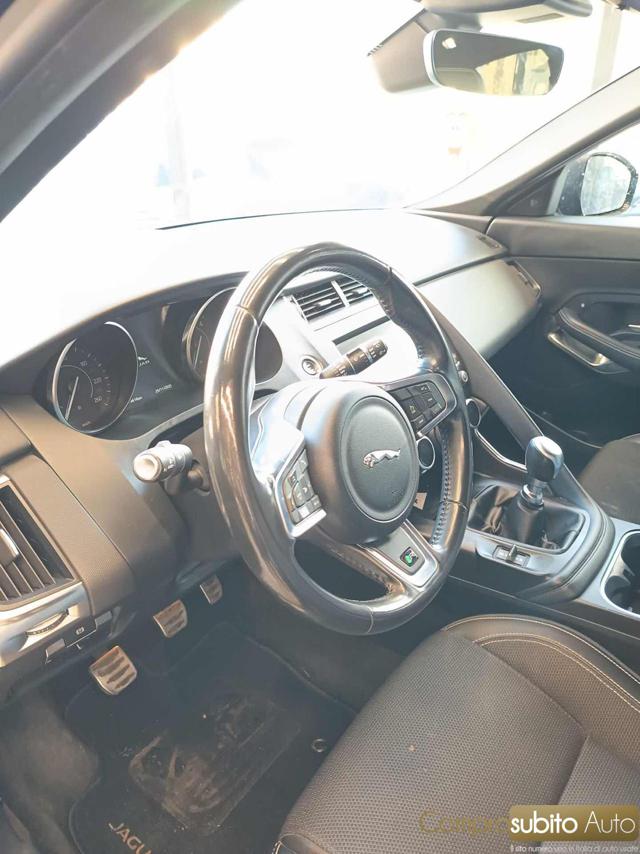 JAGUAR E-Pace usata 25