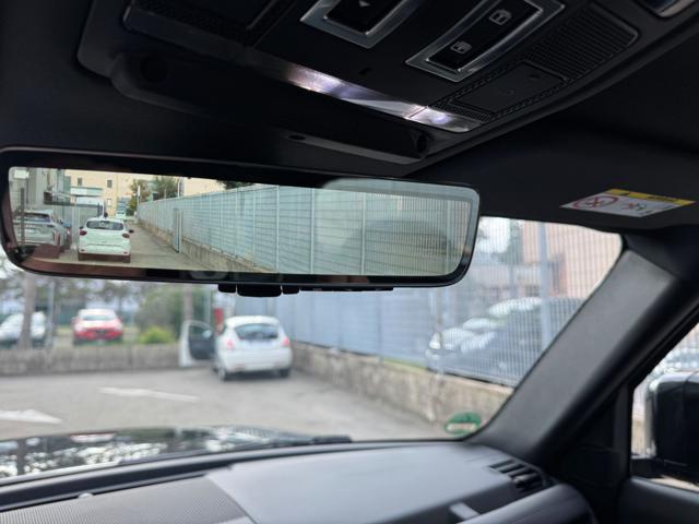 LAND ROVER Defender usata, con Interni in pelle