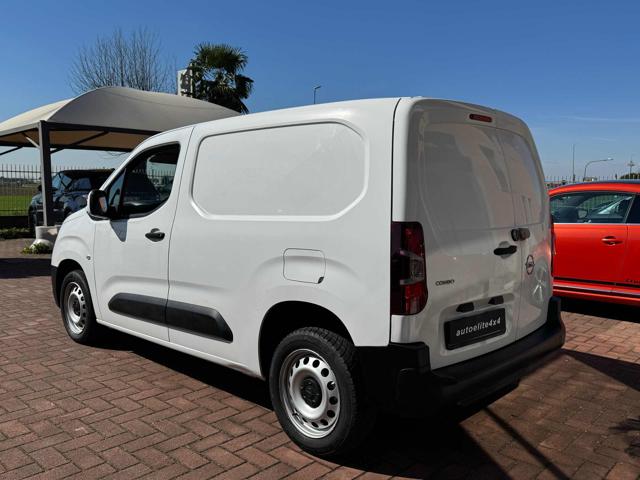 OPEL Combo usata, con Climatizzatore