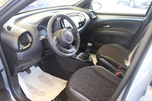 TOYOTA Aygo X usata, con Airbag testa