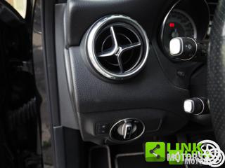 MERCEDES-BENZ GLA 200 usata 26