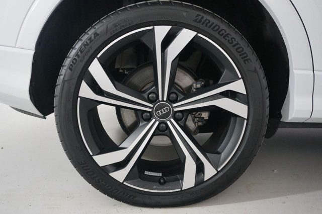 AUDI Q3 usata, con Autoradio