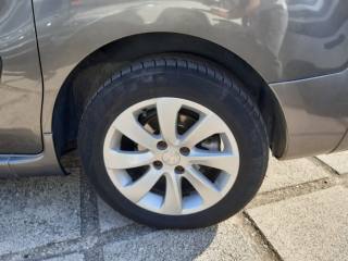 PEUGEOT Partner usata, con Volante in pelle