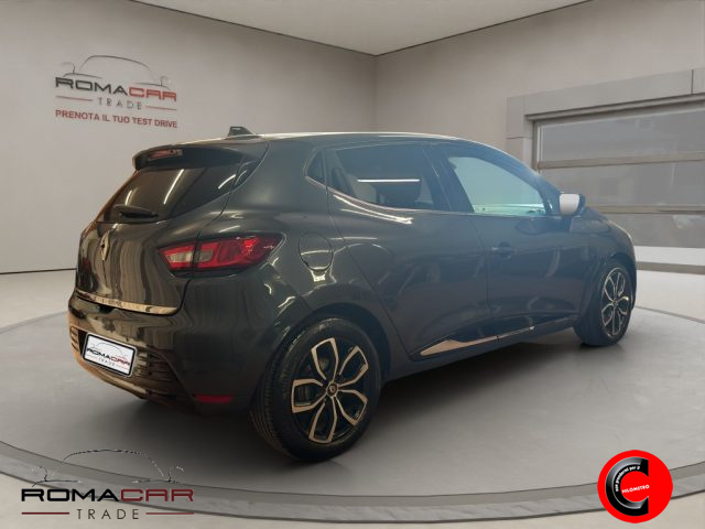 RENAULT Clio usata, con Autoradio