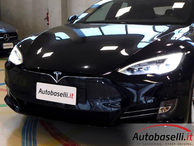 TESLA Model S usata, con MP3