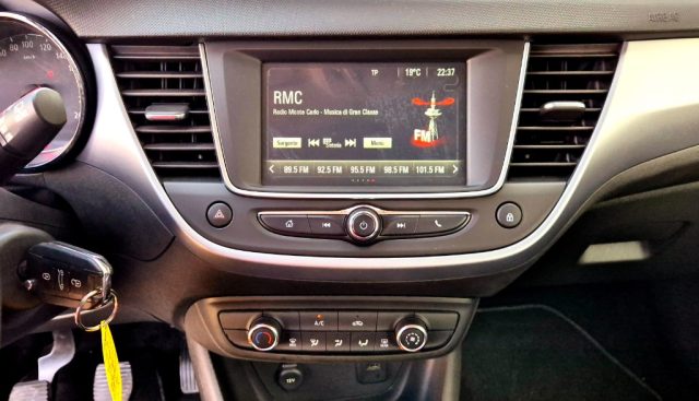 OPEL Crossland X usata, con Servosterzo