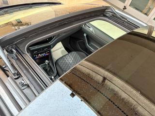 VOLKSWAGEN Taigo usata, con USB