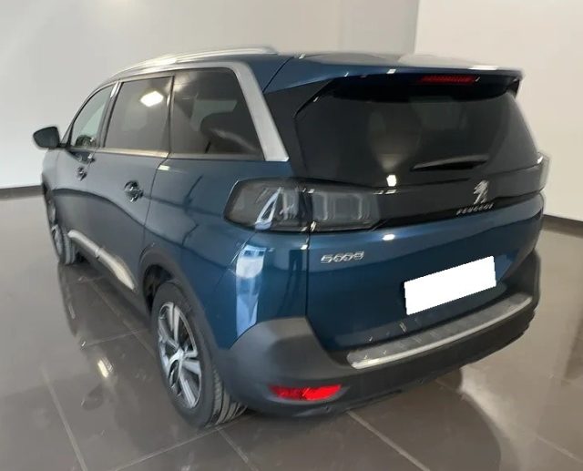 PEUGEOT 5008 usata, con Airbag laterali