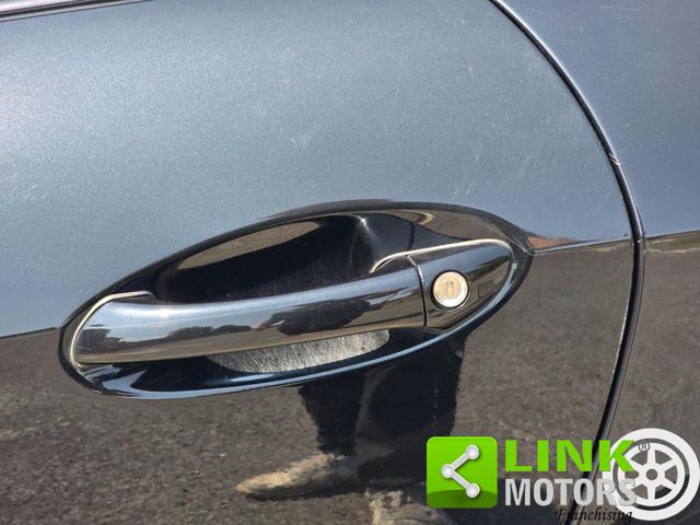 MERCEDES-BENZ SLK 200 usata, con Sensori di parcheggio anteriori