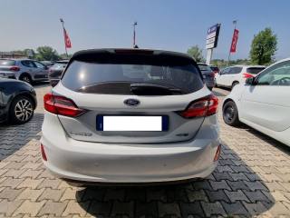 FORD Fiesta usata, con Autoradio