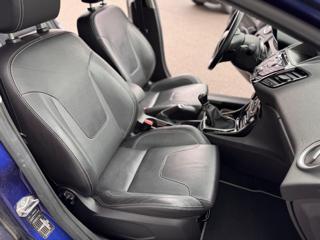 FORD Fiesta usata, con Touch screen