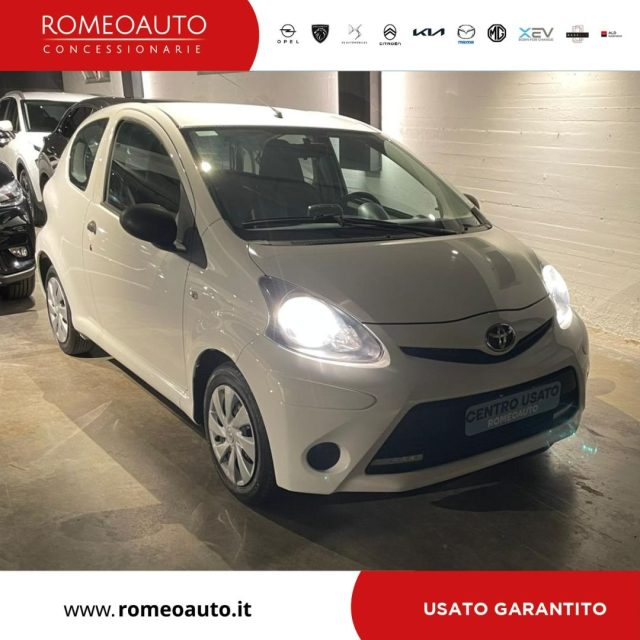 TOYOTA Aygo usata, con ABS
