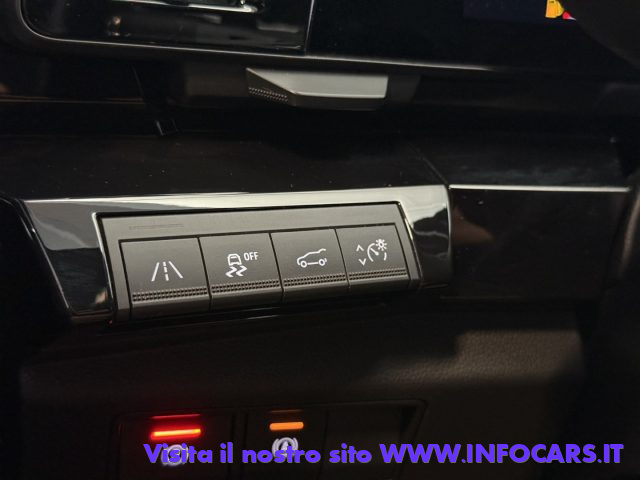 RENAULT Austral usata, con Touch screen