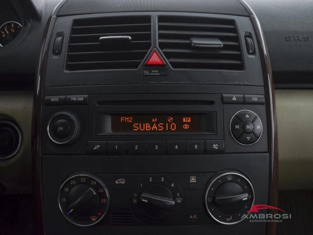 MERCEDES-BENZ A 180 usata 13