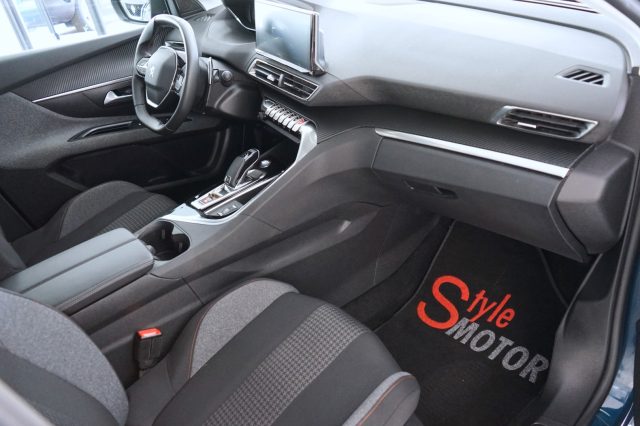 PEUGEOT 5008 usata, con Sistema di chiamata d