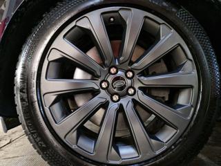LAND ROVER Range Rover Velar usata, con Autoradio