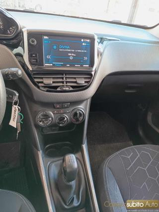 PEUGEOT 2008 usata, con Airbag testa