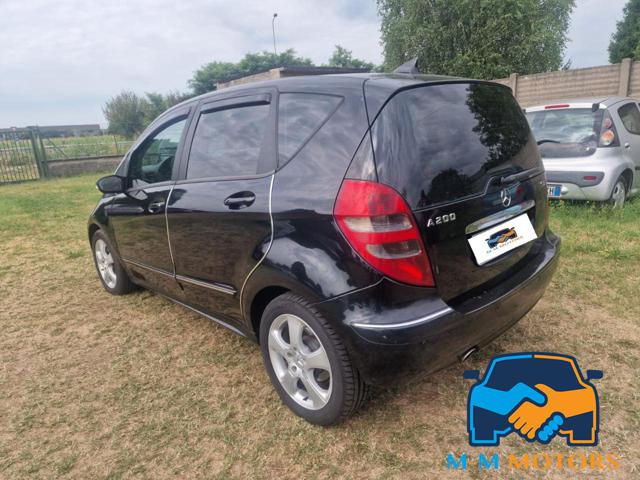 MERCEDES-BENZ A 200 usata, con Cerchi in lega