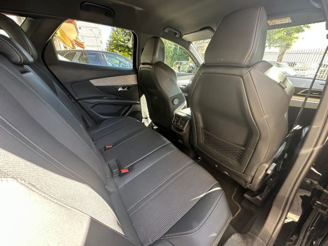 PEUGEOT 3008 usata, con Sistema di navigazione