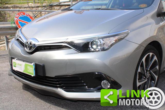TOYOTA Auris usata, con Airbag laterali