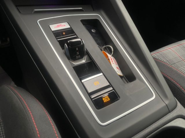 VOLKSWAGEN Golf usata, con Cruise Control