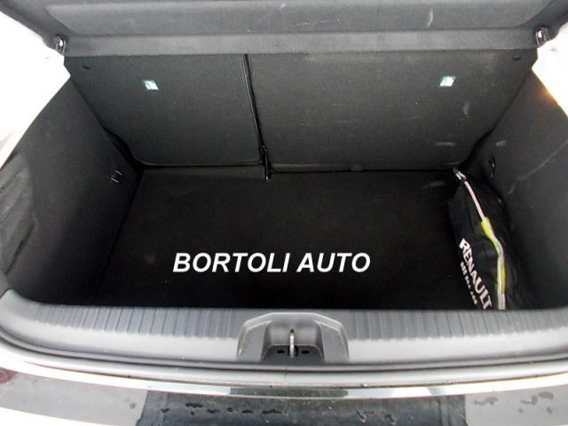 RENAULT Clio usata, con Cruise Control