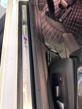 BMW M4 usata, con Autoradio
