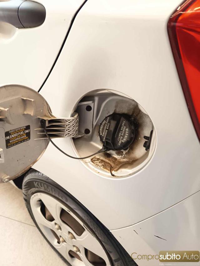 KIA Picanto usata 13