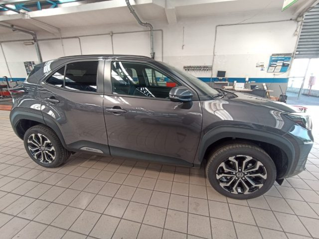TOYOTA Yaris Cross usata, con Cerchi in lega