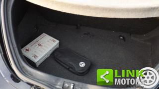 VOLKSWAGEN New Beetle usata 39