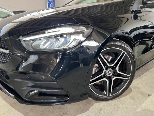 MERCEDES-BENZ B 180 usata, con Alzacristalli elettrici