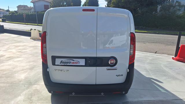 FIAT Doblo usata, con Park Distance Control