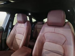 JAGUAR E-Pace usata, con Servosterzo