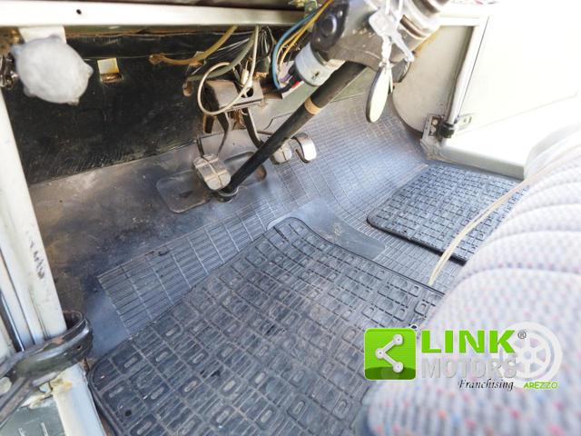 CITROEN 2CV usata 21