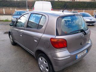 TOYOTA Yaris usata, con Airbag Passeggero