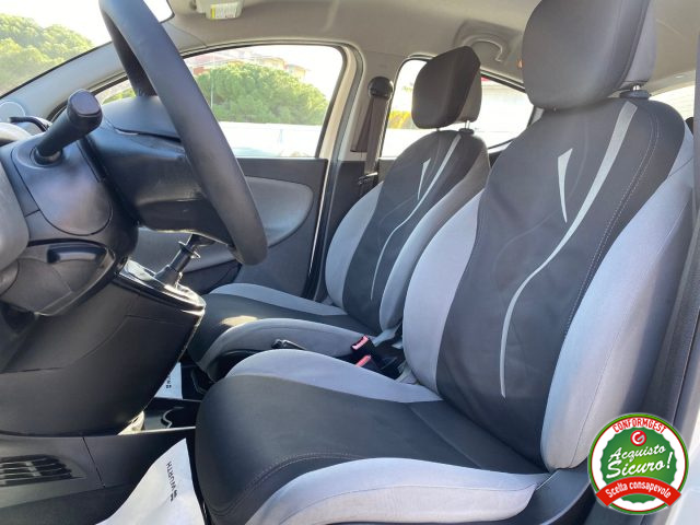 LANCIA Ypsilon usata, con Airbag testa