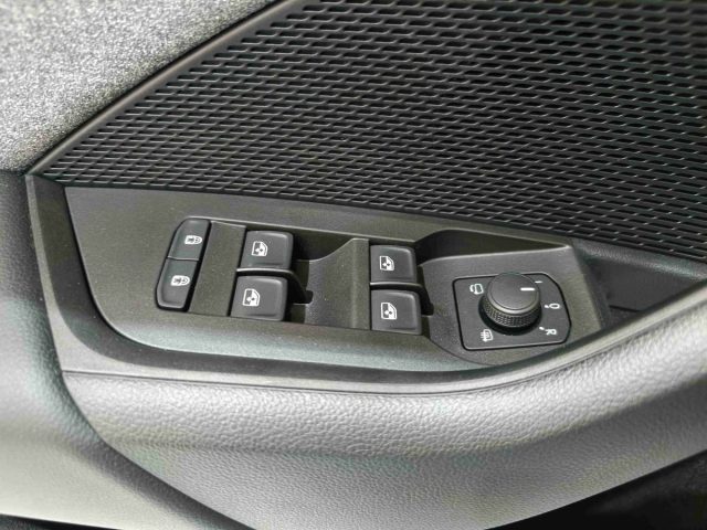 SKODA Octavia usata, con Autoradio digitale