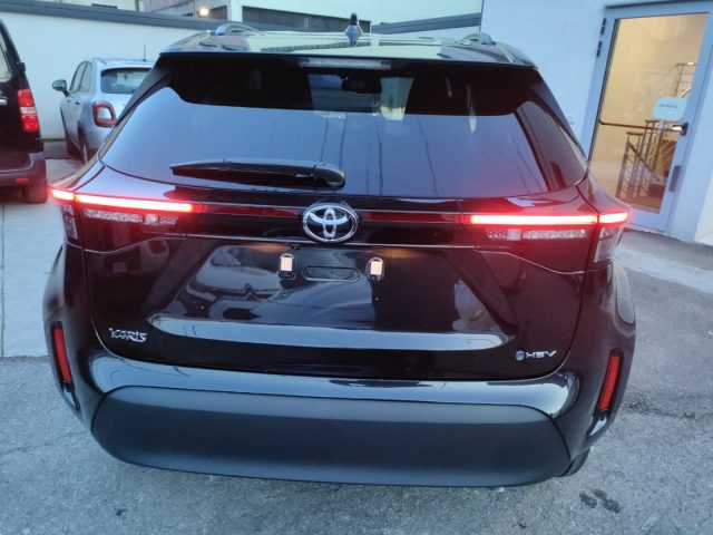 TOYOTA Yaris Cross usata, con Specchietti laterali elettrici