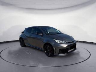 TOYOTA Yaris usata, con Cerchi in lega