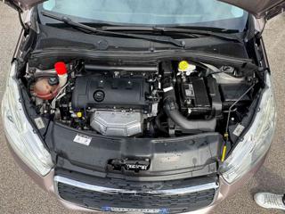 PEUGEOT 208 usata, con Sensore di luce