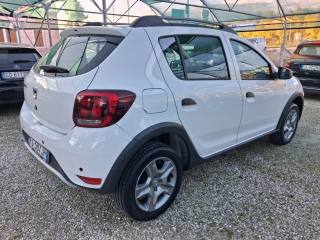 DACIA Sandero usata, con Autoradio