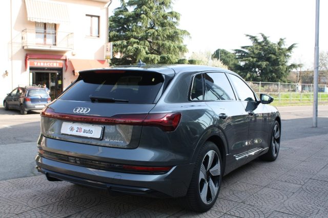AUDI e-tron usata, con Autoradio