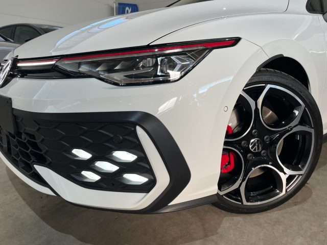 VOLKSWAGEN Golf usata, con Alzacristalli elettrici