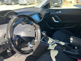 PEUGEOT 308 usata, con Fendinebbia