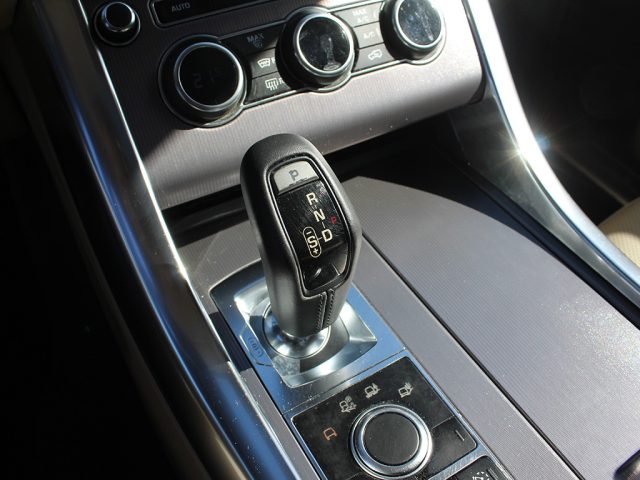 LAND ROVER Range Rover Sport usata, con Portellone posteriore elettrico
