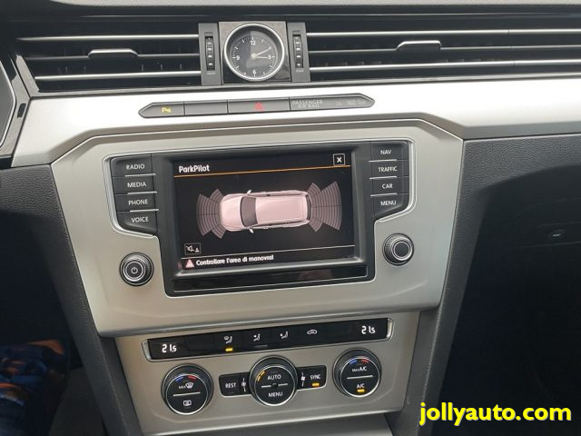 VOLKSWAGEN Passat Variant usata, con USB