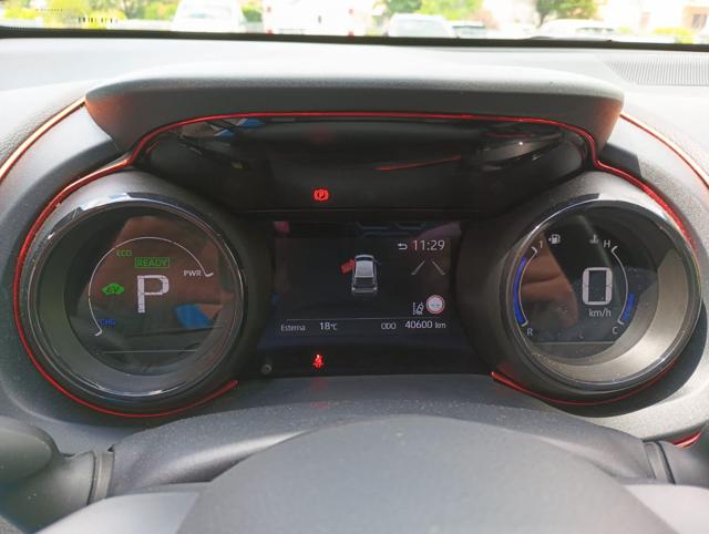 TOYOTA Yaris usata, con Boardcomputer